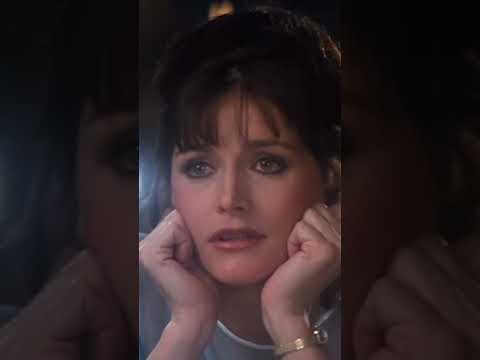 Lois Lane interviews Superman in SUPERMAN: THE MOVIE ('78) | TCM