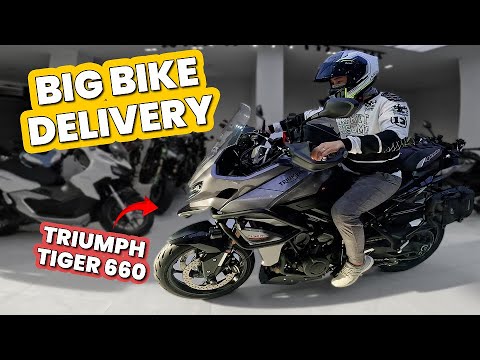 Delivering A Loaded Triumph Tiger Sport 660 To A Subscriber