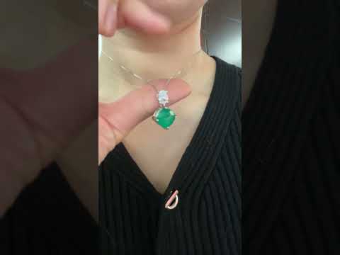 粉色跟綠色是屬於心輪的顏色❤️綠祖母和粉摩根石 |Pink and green are the colors of the heart chakra ❤️