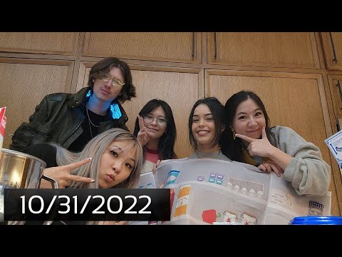 [10/31/2022] Baking Halloween Cookies with Roomies & Brodin