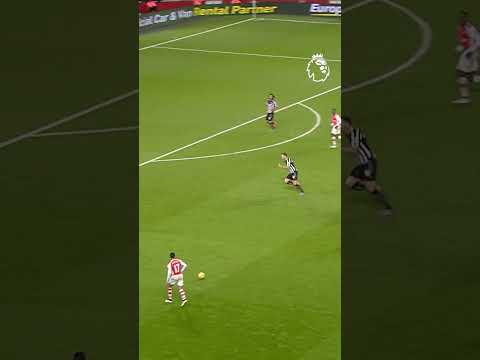 Sánchez Assist, Cazorla Magic!