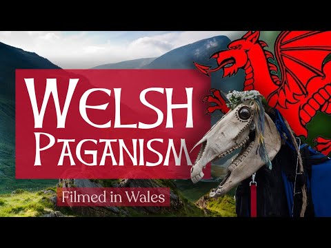 Welsh Paganism | An Introduction into the Spirituality of Wales 🏴󠁧󠁢󠁷󠁬󠁳󠁿 Feat. @stellamariehere