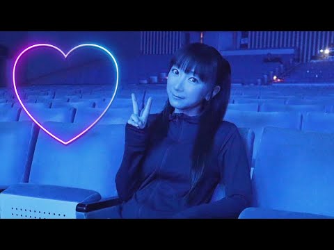 Yui Horie with Light Balance