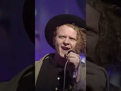 Holding Back The Years - TOTP, 1986 #SimplyRed