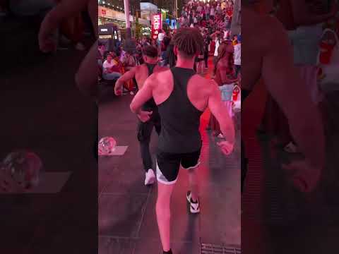 CRAZY TWINS AT TIMES SQUARE