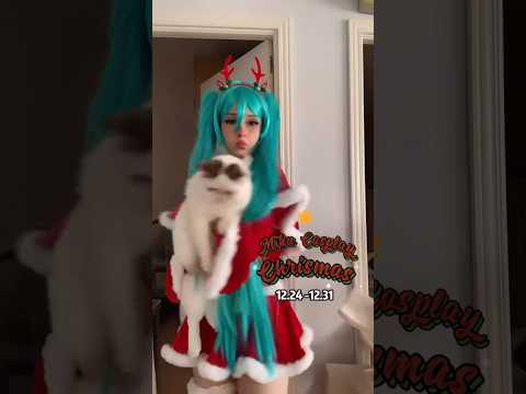 Chaorenbuy Cosplay Funny Moment: Hatsunemiku