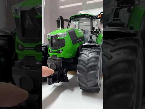 The new Deutz Fahr 8280 TTV tractor is a detailed model for conversion into an RC model.