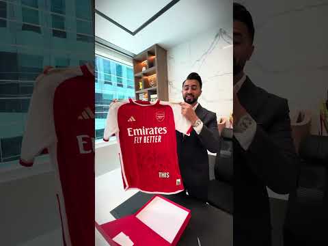 UST GOT A SIGNED JERSEY BY ALL ARSENAL PLAYERS #football #footballshorts #shorts #reels #arsenal