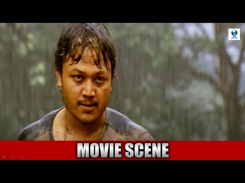 ಅವನು ಕರವಸ್ತ್ರಕ್ಕಾಗಿ ಎಲ್ಲರನ್ನೂ ಹೊಡೆದನು - Kannada Movie Scene | Ft. Golden Star Ganesh