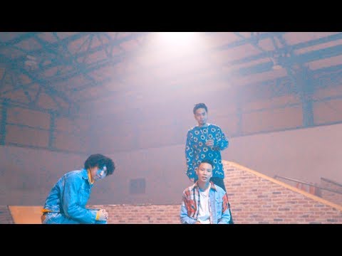 Go Crazy feat. WILYWNKA , FARMHOUSE & 唾奇 / YMG (字幕)