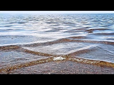 若你在海边发现了“方形”波浪，必须马上离开，否则会有生命危险