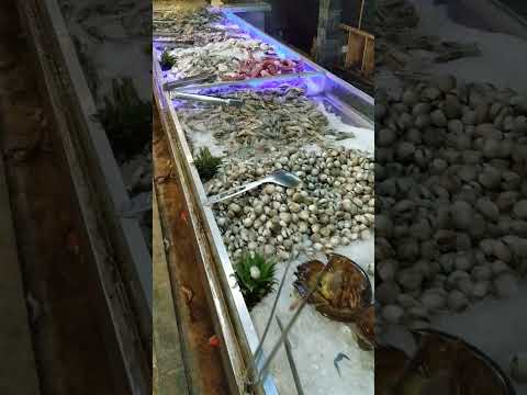 Khmer 🇰🇭 Seafood Buffet #food #cambodia #siemreap #shortvideo #travel #shorts #short #buffet