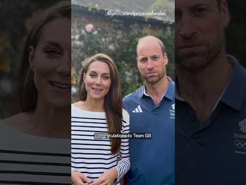 Prince William has got a HOLIDAY BEARD! | HELLO!