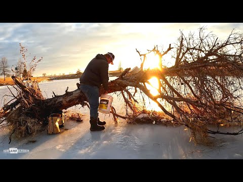 DANGER ON THE POND ICE!