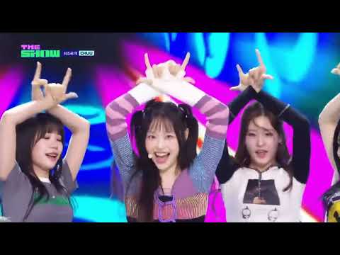 츄  Strawberry Rush  더쇼 24.06.25