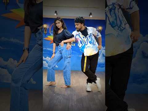 Simple steps with non dancer 💃🕺🏻 #dboss #kannada #song #mass #youtubeshorts #viralvideo