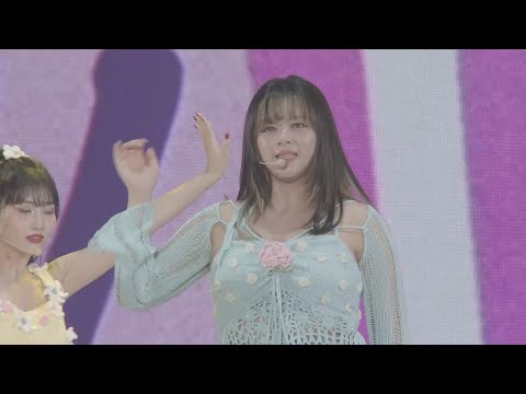 TWICE (트와이스) "Hare Hare" - TWICE 5TH WORLD TOUR 'READY TO BE' in JAPAN, FUKUOKA