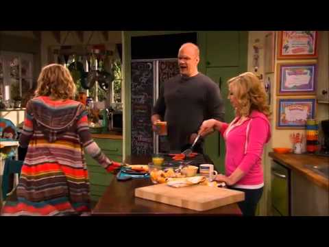 Good Luck Charlie - Fright Night - October 6 - Sneak Peek Clip