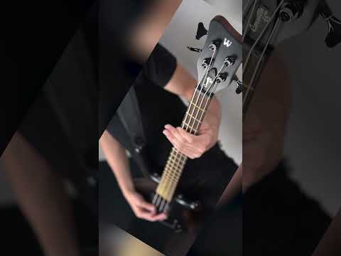 Sixx: A.M. - Prayers For The Damned [CHORUS] 3/3 #bass #cover #sixxam