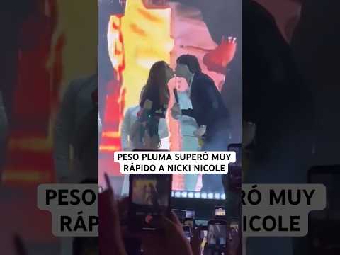 Anitta y Peso Pluma se besan 😳 y superó rápido a NICKI NICOLE