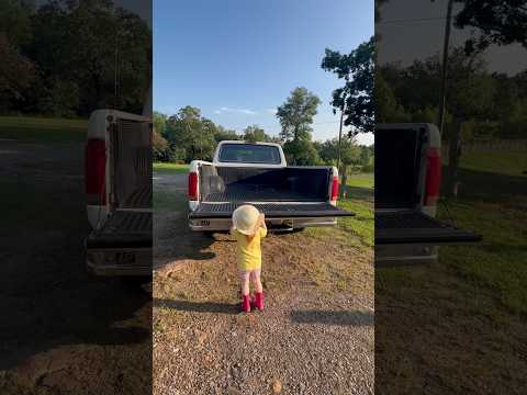 When mama gets a new old truck. It doesn’t take much to make me happy folks! #oldtruck #farmtruck