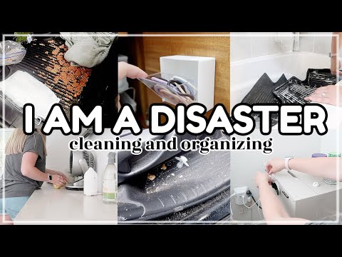 SMALL SPACE ORGANIZING & CLEANING + DISGUSTING MOM CAR CLEAN OUT! *EXTREME* MOTIVATION 2023