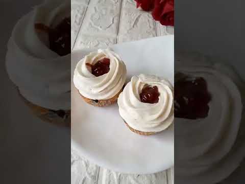 Cupcakes hack #cupcake #cupcakedecoration #cupcakerecipes #cakevideos #cakevideotutorial