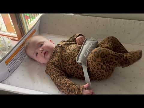 Real Experience Using the Maydolly Changing Table #babygear #newbornbabyessentials