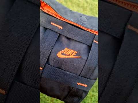 Nike Sportswear Cargo Crossbody-Bag 3l #YouTubeCreatorCommunity #youtubecreatorcommunity #nike