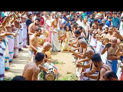 ത്രിപ്പാളൂർ ദീപാവലി പഞ്ചവാദ്യം - രണ്ടാം കാലം ഇടക്ക താളവട്ടം:- തിരുവില്വാമല ജയൻ പൊതുവാൾ.#panchavadyam