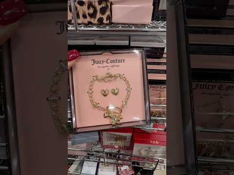 Juicy Couture Macy’s Backstage #chrismasshopping #holidayshopping #shoppingvideos #juicycouture