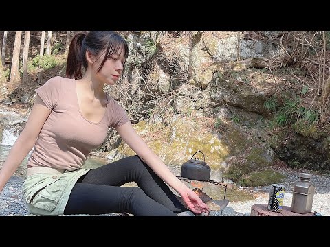 失敗続きの完ソロ ひとりで過ごす夜 焚き火でビーフシチュー /女子ソロキャンプ /Campfire Beef Stew & toast sandwich Japanese camping girl