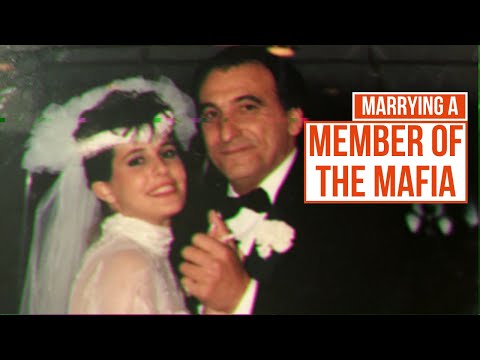 "They threatened my son" | Mafia Women With Trevor McDonald | Ep2