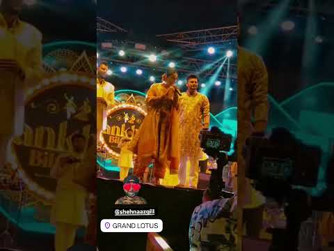 Shehnaz gill in bilaspur for garba night #shorts #shehnaazgill #bigboss #garba #navratri