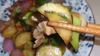 Sauted Cucumber with Sliced Pork and Mix Vegetables