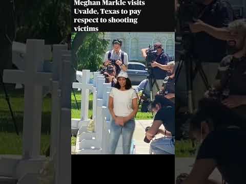 Paying my respects #shorts, #meghanmarkle, #ducessofsussex, #uvaldetx, #paparazzi, #netflix