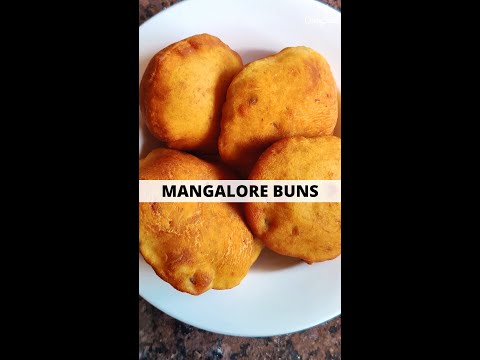 Mangalore Buns - Banana Puri Recipe for A Quick, Easy Snack