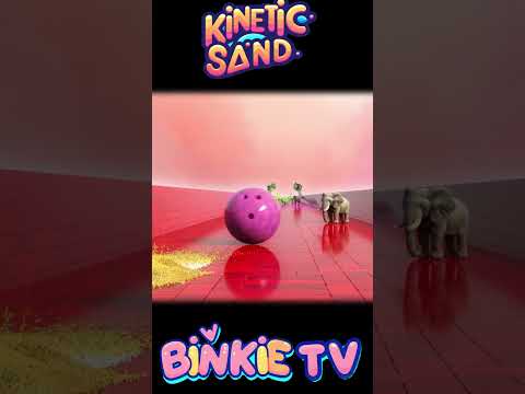 Kinetic Sand Animals Bash Smash Bowling Ball Adventures in Space  #kineticsand #kineticsandplay