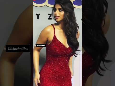 Srk king Khan's daughter suhaana khan fired🔥on Archie's grand premiere#suhanakhan#archie #sarukhkhan