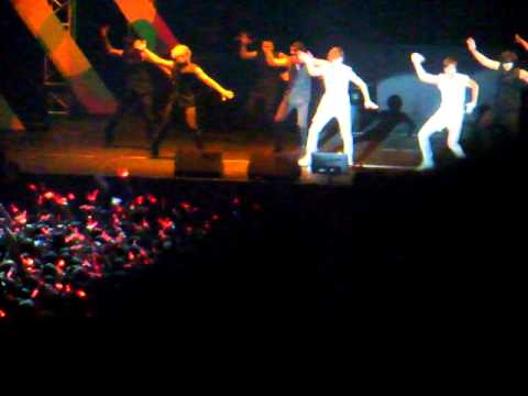 [111204] TVXQ! Asia Fan Party 2011 in Singapore - TVXQ! Medley - The Way U Are & Mirotic