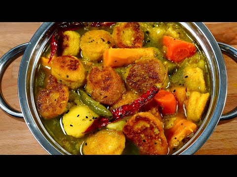 LENTIL BALLS In A Light VEGETABLE Broth For Hot Summer Days | Shobji Morich Jhol