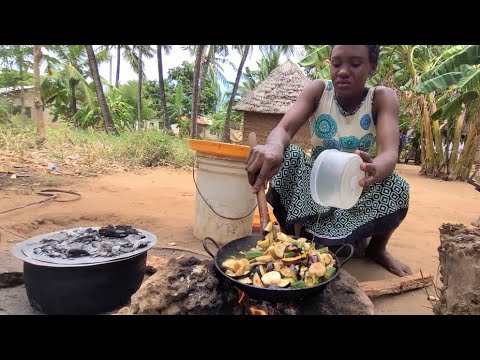 African Village Life Of Our Youngest Mom #cooking Vegetable Rice With Organic Veggies For Dinner