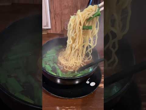 【川西能勢口駅の〆は雲照で決まり】〆のラーメン　台湾ラーメン　美味しくておすすめ　駅近グルメ　food