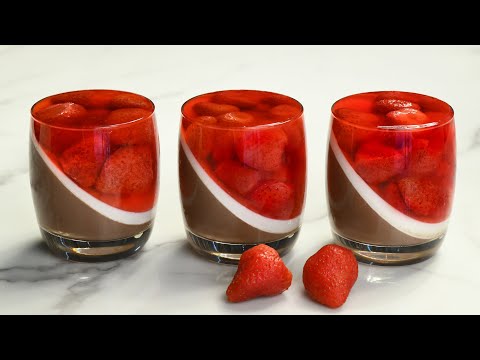 Strawberry & chocolate dessert panna cotta