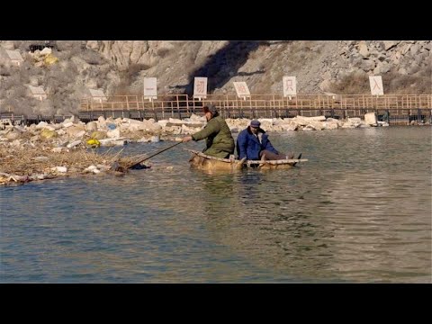 黄河神秘的“捞尸人”，不怕鬼神之说，却最怕捞花季少女的身体？