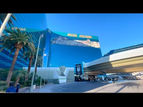 MGM Grand Hotel - Vegas - Hotel Tour & Walkthrough