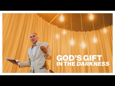 God's Gift In The Darkness | I Am | Christmas Eve Candlelight Service