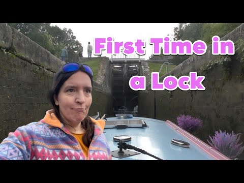 Taking My New Narrowboat in a Lock for the First Time