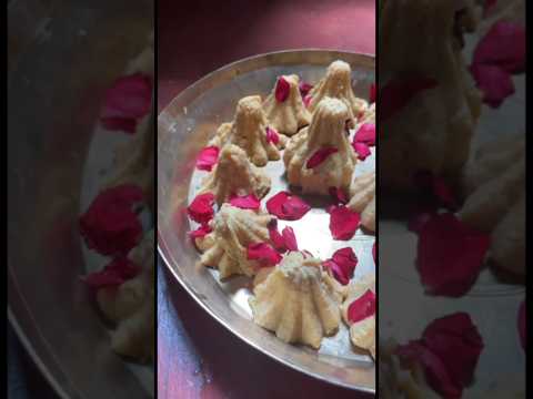 Modak recipe #ganeshchaturthi #modakrecipe #ganeshutsav #shorts