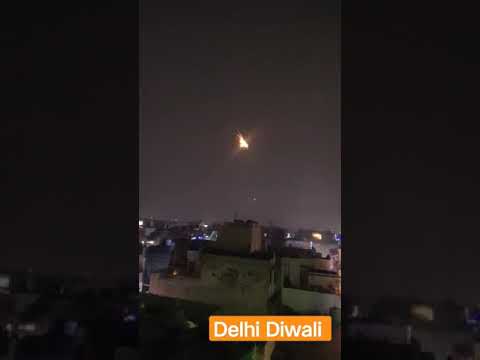 Delhi Diwali Aatisbaazi #delhi #diwali #shorts #trending